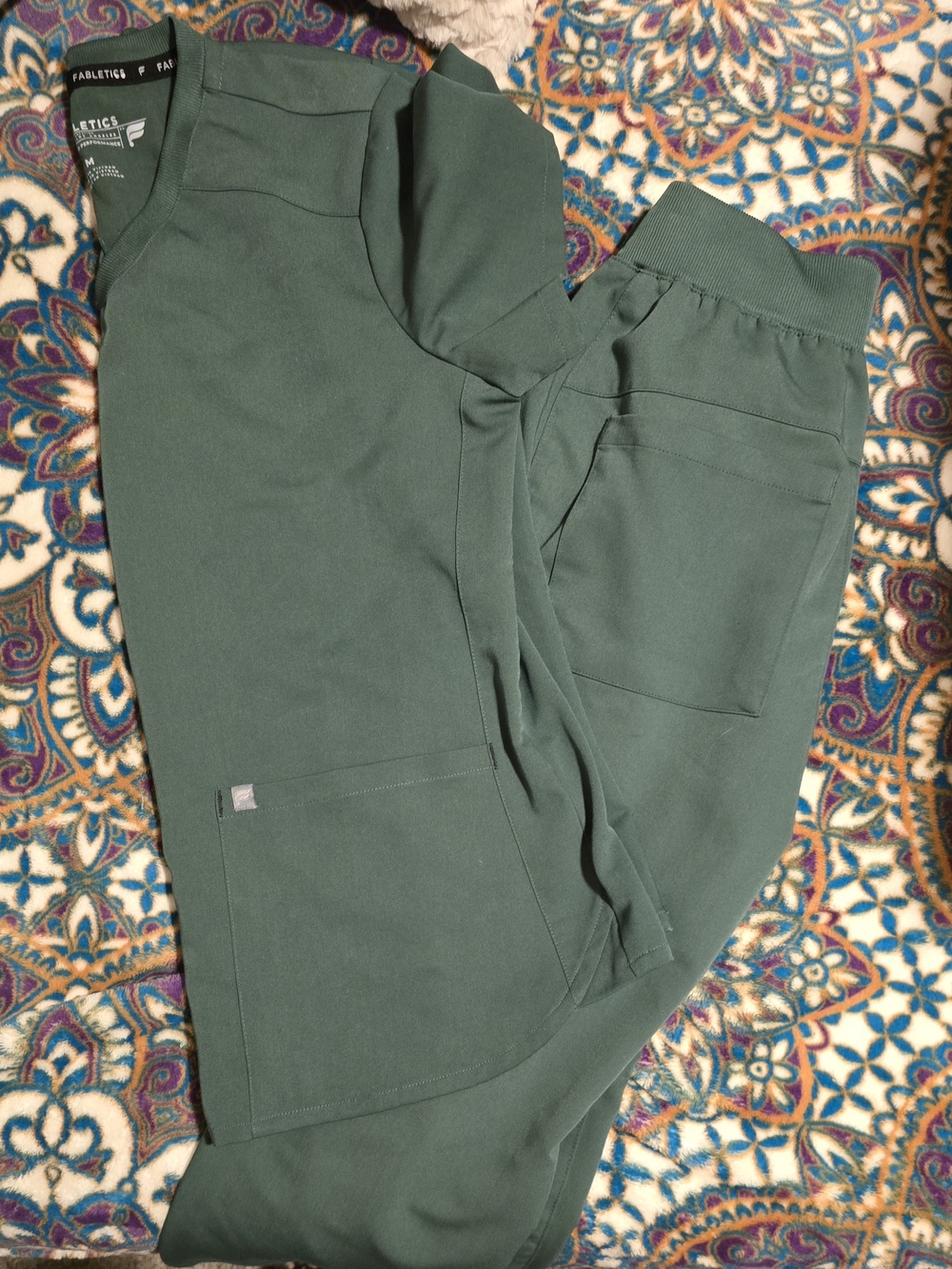Fabletics Womens Dark Green Pants And Top